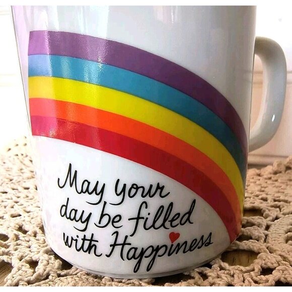 Vintage Avon Easter Happiness and Love Mug SET/2 Mugs, 1983 & 1984 Mugs, EUC - Picture 3 of 10